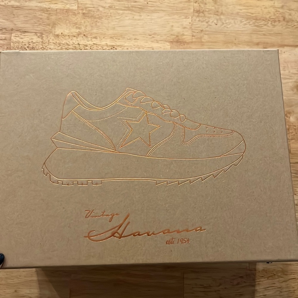 Vintage Havana sneakers
